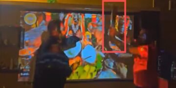 ಕರಗ ಸಮೀಪಿಸುತ್ತಿದ್ದಂತೆ ರೌಡಿಶೀಟರ್‌ಗಳ ದರ್ಬಾರ್‌ ಜೋರು.. ಹವಾ ಮೇಂಟೇನ್ ಮಾಡಲು ಮಚ್ಚು ಹಿಡಿದು ಡ್ಯಾನ್ಸ್‌!