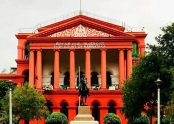 ಋತುಚಕ್ರ ರಜೆ ಪ್ರಶ್ನಿಸಿ ಮಹಿಳೆಯರಿಂದಲೇ ಹೈಕೋರ್ಟ್‌ಗೆ ಅರ್ಜಿ!