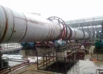 ಕೊಪ್ಪಳದಲ್ಲಿ ಸ್ಪಾಂಜ್ ಐರನ್ ಕಾರ್ಖಾನೆಗಳಿಂದ ಜನಜೀವನ ಅಸ್ತವ್ಯಸ್ತ!