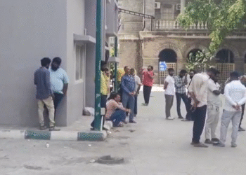 ಬಕೆಟ್‌ನಲ್ಲಿ ಮುಳುಗಿ ಮಗು ಸಾವು.. ತಾನೇ ಕಾರಣ ಎಂದು ತಾಯಿಯೂ ಆತ್ಮಹತ್ಯೆ