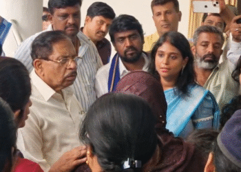 ದಯಾಮರಣ ಕೊರಿದ್ದ ಮಹಿಳೆಗೆ ಗೃಹ ಸಚಿವರಿಂದ ಕೊನೆಗೂ ಭರವಸೆಯ ಮಾತು..!