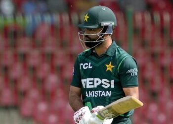 PSLನಲ್ಲಿ ಬಾಲ್ ಟ್ಯಾಂಪರಿಂಗ್ ವಿವಾದ – ಫಖರ್ ಜಮಾನ್‌ಗೆ ಎರಡು ಪಂದ್ಯಗಳ ನಿಷೇಧ!