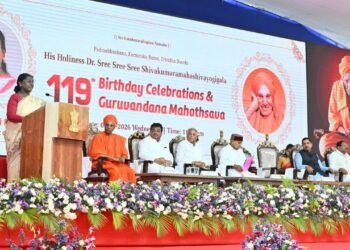 ದೇಶದ ವಿಕಾಸಕ್ಕೆ ಸಿದ್ಧಗಂಗಾ ಮಠದ ಪಾತ್ರ ಬಹುದೊಡ್ಡದಿದೆ | ರಾಷ್ಟ್ರಪತಿ ದ್ರೌಪದಿ ಮುರ್ಮು 