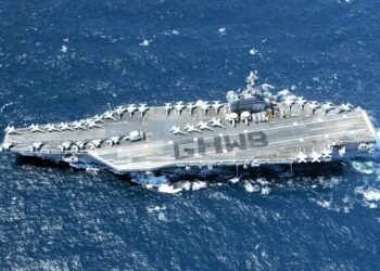 ಟ್ರಂಪ್ ಎಚ್ಚರಿಕೆ ಬೆನ್ನಲ್ಲೇ ಮಧ್ಯಪ್ರಾಚ್ಯಕ್ಕೆ ಧಾವಿಸಿದ ಅಮೆರಿಕದ ಬೃಹತ್ ಯುದ್ಧನೌಕೆ ‘ಜಾರ್ಜ್ ಹೆಚ್‌ಡಬ್ಲ್ಯೂ ಬುಷ್’