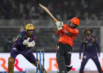 IPL 2026 : ಅಭಿಷೇಕ್ ಶರ್ಮಾ ಔಟ್ ಅಥವಾ ನಾಟೌಟ್? KKR vs SRH ಪಂದ್ಯದಲ್ಲಿ ಕಿಚ್ಚು ಹಚ್ಚಿದ ಅಂಪೈರ್ ತೀರ್ಪು!