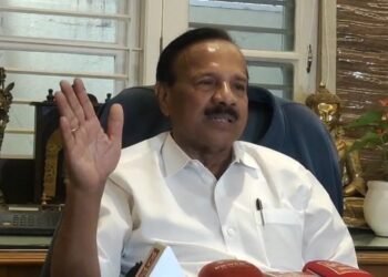 IPL ಟಿಕೆಟ್‌ಗೆ ಶಾಸಕರು ಕೈಚಾಚುವುದು ನಾಚಿಕೆಗೇಡಿನ ಸಂಗತಿ : ಸದಾನಂದಗೌಡ ಆಕ್ರೋಶ