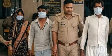 ಪತಿಯ ಹತ್ಯೆಗೆ ಪ್ರಿಯಕರನಿಗೆ ಸಾಥ್ ನೀಡಿದ ಪತ್ನಿ – ಕೈ ಮೇಲಿದ್ದ ಹಚ್ಚೆ ಮೂಲಕ ಹಂತಕರ ಪತ್ತೆ!