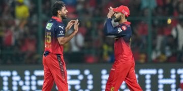 ಐಪಿಎಲ್ ಇತಿಹಾಸದಲ್ಲಿ ಹೊಸ ದಾಖಲೆ ಬರೆದ ಭುವನೇಶ್ವರ್ ಕುಮಾರ್; ಏನದು?