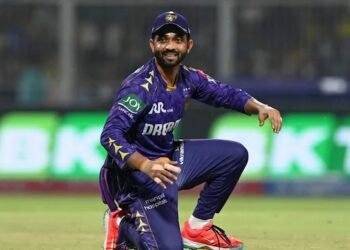 ಮಳೆಯ ನಡುವೆ ರಹಾನೆ ‘ಬ್ಯಾಟಿಂಗ್’ ಸಾಹಸ : ಕೆಕೆಆರ್ ನಾಯಕನ ನಿರ್ಧಾರಕ್ಕೆ ಅಶ್ವಿನ್ ಟಾಂಗ್