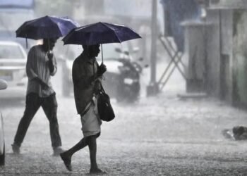 ಇಂದೂ ಗುಡುಗು ಸಹಿತ ಮಳೆಯಾಗುವ ಸಾಧ್ಯತೆ ; 10 ಜಿಲ್ಲೆಗಳಲ್ಲಿ ಯೆಲ್ಲೋ ಅಲರ್ಟ್​!