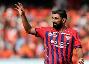 ಶಮಿ ಬತ್ತಳಿಕೆಗೆ ಹೊಸ ಅಸ್ತ್ರ : ಭರತ್ ಅರುಣ್ ಮಾರ್ಗದರ್ಶನದಲ್ಲಿ ಐಪಿಎಲ್ ಬ್ಯಾಟರ್‌ಗಳ ಹೆಡೆಮುರಿ ಕಟ್ಟಿದ ವೇಗಿ!