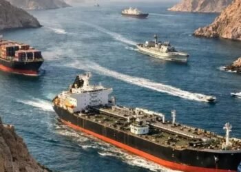 ಹೊರ್ಮುಜ್ ಜಲಸಂಧಿಯಲ್ಲಿ ಇರಾನ್ ‘ದಬ್ಬಾಳಿಕೆ’.. ಪ್ರತಿ ಬ್ಯಾರೆಲ್ ತೈಲಕ್ಕೆ 1 ಡಾಲರ್ ಸುಂಕ!