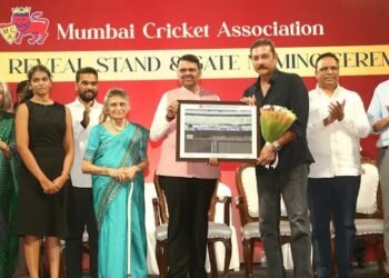 ವಾಂಖೆಡೆ ಅಂಗಳದಲ್ಲಿ ರವಿಶಾಸ್ತ್ರಿ ಪರ್ವ : ದಿಗ್ಗಜರ ಸ್ಮರಣಾರ್ಥ ಹೊಸ ಗೇಟ್‌ಗಳ ಲೋಕಾರ್ಪಣೆ