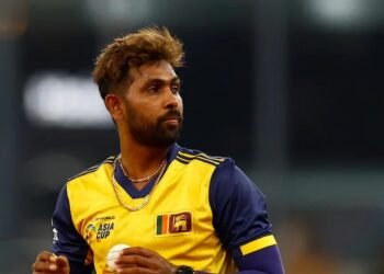 ಐಪಿಎಲ್ ಆಡಲು ಕೋರ್ಟ್ ಮೆಟ್ಟಿಲೇರಿದ್ದ ಆರ್‌ಸಿಬಿ ವೇಗಿ ನುವಾನ್ ತುಷಾರ ದಿಢೀರ್ ಯೂಟರ್ನ್