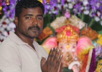 ನಿಂತಿದ್ದ ಲಾರಿಗೆ ಬೈಕ್ ಡಿಕ್ಕಿ – ಸವಾರ  ದುರ್ಮರಣ!