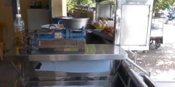 ಬೆಣ್ಣೆ ನಗರಿಯಲ್ಲಿ ಹೆಚ್ಚಾಯ್ತು ಗ್ಯಾಸ್ ಟ್ರಬಲ್.. ದಿಕ್ಕೇ ತೋಚದಂತಾದ ಬೀದಿ ಬದಿ ವ್ಯಾಪಾರಿಗಳು!