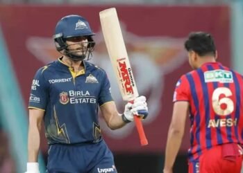 ಕೊಹ್ಲಿಯ ಬೃಹತ್ ದಾಖಲೆ ಪುಡಿಗಟ್ಟಿದ ಶುಭಮನ್ ಗಿಲ್!