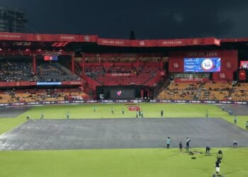 IPL ಪ್ಲೇ-ಆಫ್, ಫೈನಲ್ ಪಂದ್ಯಗಳಿಗೆ ಬೆಂಗಳೂರು, ನ್ಯೂ ಚಂಡೀಗಢ ಆತಿಥ್ಯ?