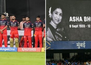 ದಿಗ್ಗಜ ಗಾಯಕಿ ಆಶಾ ಭೋಸ್ಲೆಗೆ ಕಂಬನಿ ಮಿಡಿದ ವಾಂಖೆಡೆ ಕ್ರೀಡಾಂಗಣ – ಕಪ್ಪು ಪಟ್ಟಿ ಧರಿಸಿ ಮೈದಾನಕ್ಕಿಳಿದ MI, RCB ಆಟಗಾರರು