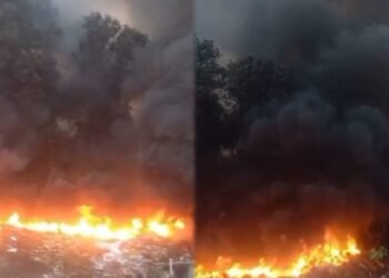 ಕಸದ ರಾಶಿಗೆ ಹೊತ್ತಿಕೊಂಡ ಬೆಂಕಿ.. ಆವರಿಸಿದ ದಟ್ಟ ಹೊಗೆ