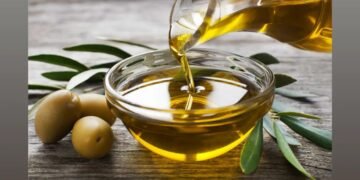 ಸಾರ್ವಜನಿಕರೇ ಗಮನಿಸಿ.. ಗ್ಯಾಸ್ ಬೆನ್ನಲ್ಲೇ ಅಡುಗೆ ಎಣ್ಣೆ ಬೆಲೆಯಲ್ಲೂ ಭಾರಿ ಏರಿಕೆ ನಿಶ್ಚಿತ?