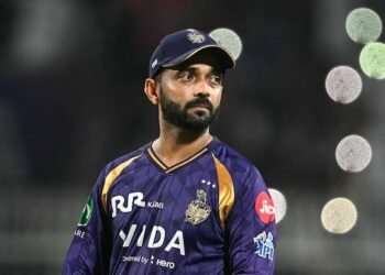 ರಹಾನೆ ನಾಯಕತ್ವದ ಮೇಲೆ ಕೆಂಡಕಾರಿದ ಫ್ಯಾನ್ಸ್‌.. KKR ಪಾಲಿಗೆ ದುಸ್ವಪ್ನವಾದ ಪಂದ್ಯ!