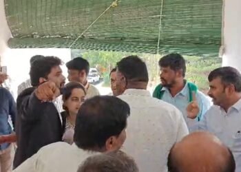 ಮೈಸೂರಲ್ಲಿ ಲಾಯರ್ v/s ತಹಶೀಲ್ದಾರ್ ಫೈಟ್!