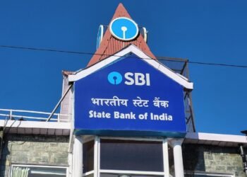 ಭಾರತೀಯ ಸ್ಟೇಟ್ ಬ್ಯಾಂಕಿನಲ್ಲಿ 105 ಹುದ್ದೆಗಳ ನೇಮಕಾತಿ : 50 ಸಾವಿರ ರೂ. ಸಂಬಳ