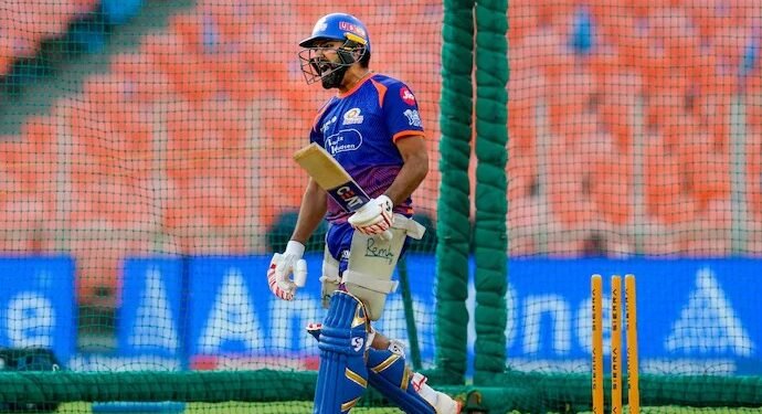 GT ವಿರುದ್ಧದ ಹಣಾಹಣಿಗೂ ಮುನ್ನ ನೆಟ್ಸ್‌ನಲ್ಲಿ ಅಬ್ಬರಿಸಿದ ರೋಹಿತ್ ಶರ್ಮಾ!