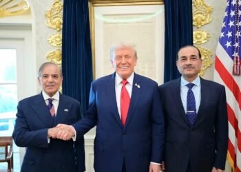 ಅನಿರ್ದಿಷ್ಟಾವಧಿ ಕದನ ವಿರಾಮ ಘೋಷಿಸಿದ ಟ್ರಂಪ್ : ‘ಶಾಂತಿದೂತ’ನ ಪಟ್ಟಕ್ಕೆ ಪಾಕಿಸ್ತಾನ ಕಸರತ್ತು!