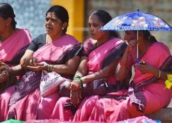 412 ಅಂಗನವಾಡಿ ಕಾರ್ಯಕರ್ತೆಯರ ನೇಮಕಾತಿ : ಅಭ್ಯರ್ಥಿಗಳಿಗೆ ಗುಡ್ ನ್ಯೂಸ್, ಅರ್ಜಿ ಸಲ್ಲಿಕೆ ದಿನಾಂಕ ವಿಸ್ತರಣೆ!