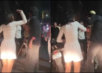 ನಡುರಸ್ತೆಯಲ್ಲೇ ಯುವಕನಿಗೆ ಹಿಗ್ಗಾಮುಗ್ಗಾ ಥಳಿಸಿದ ಯುವತಿಯರು!