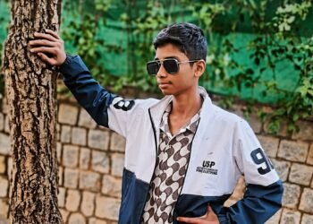 ಮೊಬೈಲ್ ಕೊಡದಿದ್ದಕ್ಕೆ ಬಾಲಕ ಆತ್ಮಹತ್ಯೆ!