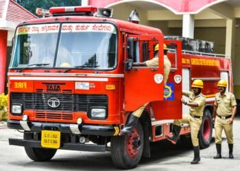 ಅಗ್ನಿಶಾಮಕ ದಳದಲ್ಲಿ 1,828 ಹುದ್ದೆಗಳ ನೇಮಕಾತಿ : 83 ಸಾವಿರ ರೂ.ವರೆಗೆ ಸ್ಯಾಲರಿ