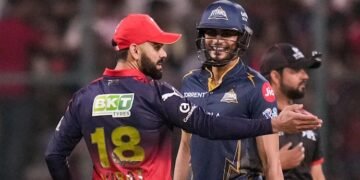 ಆರ್‌ಸಿಬಿ-ಜಿಟಿ ಹಣಾಹಣಿಯ ನಡುವೆ ನಗು ಚೆಲ್ಲಿದ ಕೊಹ್ಲಿ-ಗಿಲ್.. ತಮಾಷೆಯ ವಿಡಿಯೋ ವೈರಲ್!