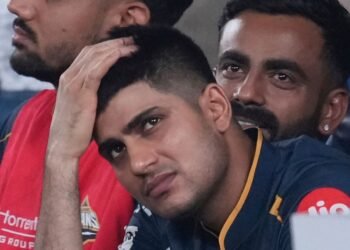 “ನೀವು ಧೈರ್ಯ ಕಳೆದುಕೊಂಡಿದ್ದೀರಿ” : RCB ವಿರುದ್ಧದ ಸೋಲಿನ ಬಳಿಕ ಗಿಲ್ ನಾಯಕತ್ವ ಟೀಕಿಸಿದ ಸೆಹ್ವಾಗ್