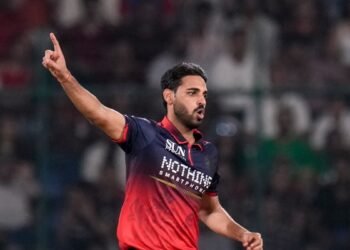 RCBಯಲ್ಲಿ ಭುವನೇಶ್ವರ್ ಮಿಂಚಿನಾಟ ; ಅಂತರರಾಷ್ಟ್ರೀಯ ಕ್ರಿಕೆಟ್‌ನಿಂದ ದೂರ ಉಳಿದಿದ್ದೇ ವರದಾನವಾಯ್ತಾ?