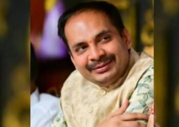 ಅಮಿತ್ ಶಾ ಆಪ್ತನೆಂದು ನಂಬಿಸಿ ಕೋಟಿ ಕೋಟಿ ವಂಚನೆ – ಆರೋಪಿ ಸುಜಯೇಂದ್ರ ವಿರುದ್ಧ ಜಾರ್ಜ್​​ಶೀಟ್​​ ಸಲ್ಲಿಕೆ!