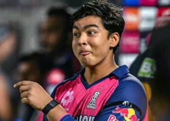 IPL 2027ರ ಹರಾಜಿಗೆ ವೈಭವ್ ಸೂರ್ಯವಂಶಿ : ಇಂಗ್ಲೆಂಡ್ ದಿಗ್ಗಜನಿಂದ ಅಚ್ಚರಿಯ ಭವಿಷ್ಯ!