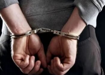 ಪತ್ನಿಯನ್ನು ಕೊಲೆಗೈದು ಆತ್ಮಹತ್ಯೆ ಎಂದು ಬಿಂಬಿಸಲು ಯತ್ನ – ಪತಿ ಅರೆಸ್ಟ್