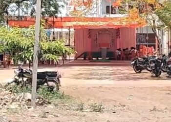 ಸರ್ಕಾರಿ ಶಾಲೆ ಆವರಣದಲ್ಲೇ ಸೀಮಂತ ಕಾರ್ಯಕ್ರಮ – ಸಾರ್ವಜನಿಕರಿಂದ ಆಕ್ರೋಶ!