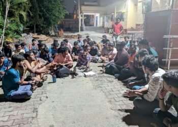 ಶ್ರೀಗಂಧ ಕಾವಲು ಹಾಸ್ಟೆಲ್‌ನಲ್ಲಿ ಮುಂದುವರಿದ ಪುಂಡರ ಅಟ್ಟಹಾಸ – ಅಮಾಯಕ ವಿದ್ಯಾರ್ಥಿಗಳ ರಕ್ಷಣೆ ಯಾರ ಹೊಣೆ?