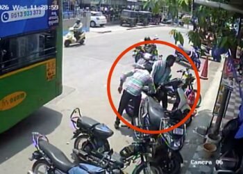 ಬೈಕ್‌ನಲ್ಲಿದ್ದ 1 ಲಕ್ಷ ಹಣ ದೋಚಿ ಪರಾರಿಯಾಗುವಷ್ಟರಲ್ಲಿ ಸಿಕ್ಕಿಬಿದ್ದ ಖದೀಮರು!