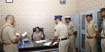 ಸಿಸಿಬಿ ಪೊಲೀಸರ ಭರ್ಜರಿ ಕಾರ್ಯಾಚರಣೆ : 10 ಲಕ್ಷ ಮೌಲ್ಯದ ಗಾಂಜಾ ವಶ, ಮೂವರು ಅರೆಸ್ಟ್!