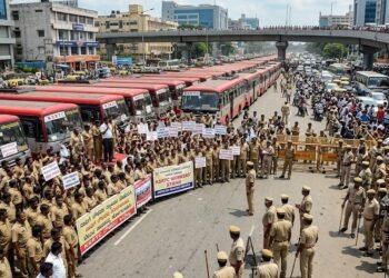 ನಾಳೆಯಿಂದ ರಾಜ್ಯಾದ್ಯಂತ ಸಾರಿಗೆ ನೌಕರರ ಮುಷ್ಕರ ಫಿಕ್ಸ್ : ಸಂಧಾನ ಸಭೆ ವಿಫಲ!