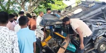 ಮೈಸೂರಿನಲ್ಲಿ ಕಾರು-ಆಟೋ ಮುಖಾಮುಖಿ ಡಿಕ್ಕಿ ; 10ಕ್ಕೂ ಹೆಚ್ಚು ಮಂದಿಗೆ ಗಂಭೀರ ಗಾಯ!