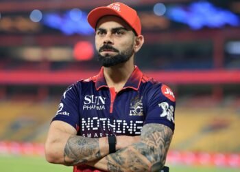 IPL ಹಣ, ದಿಢೀರ್ ಜನಪ್ರಿಯತೆಯ ಬೆನ್ನೇರಬೇಡಿ : ಯುವ ಕ್ರಿಕೆಟಿಗರಿಗೆ ಕೊಹ್ಲಿ ಕಿವಿಮಾತು