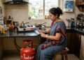 LPG ಗ್ರಾಹಕರಿಗೆ ಅಪ್ಡೇಟ್ : PNG ಸಂಪರ್ಕ ಪಡೆದರೆ 30 ದಿನಗಳ ವಿನಾಯಿತಿ.. ಏನಿದು ಹೊಸ ನಿಯಮ?