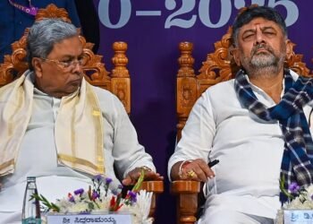 ಸಿಎಂ ಸಿದ್ದು ರಾಜೀನಾಮೆಗೆ ಕೌಂಟ್ಡೌನ್ ; ನಾಳೆ ಸಚಿವರು, ಶಾಸಕರ ಜೊತೆ ಕೊನೆ ಬ್ರೇಕ್ ಫಾಸ್ಟ್ ಮೀಟಿಂಗ್!
