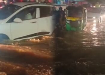 ಬೆಂಗಳೂರಲ್ಲಿ ಭಾರೀ ಮಳೆ – ಹಲವೆಡೆ ರಸ್ತೆ ಜಲಾವೃತ, ಸಂಚಾರ ಅಸ್ತವ್ಯಸ್ತ